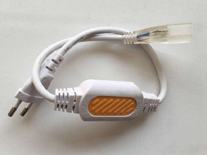 how to connect led light strip to power supply